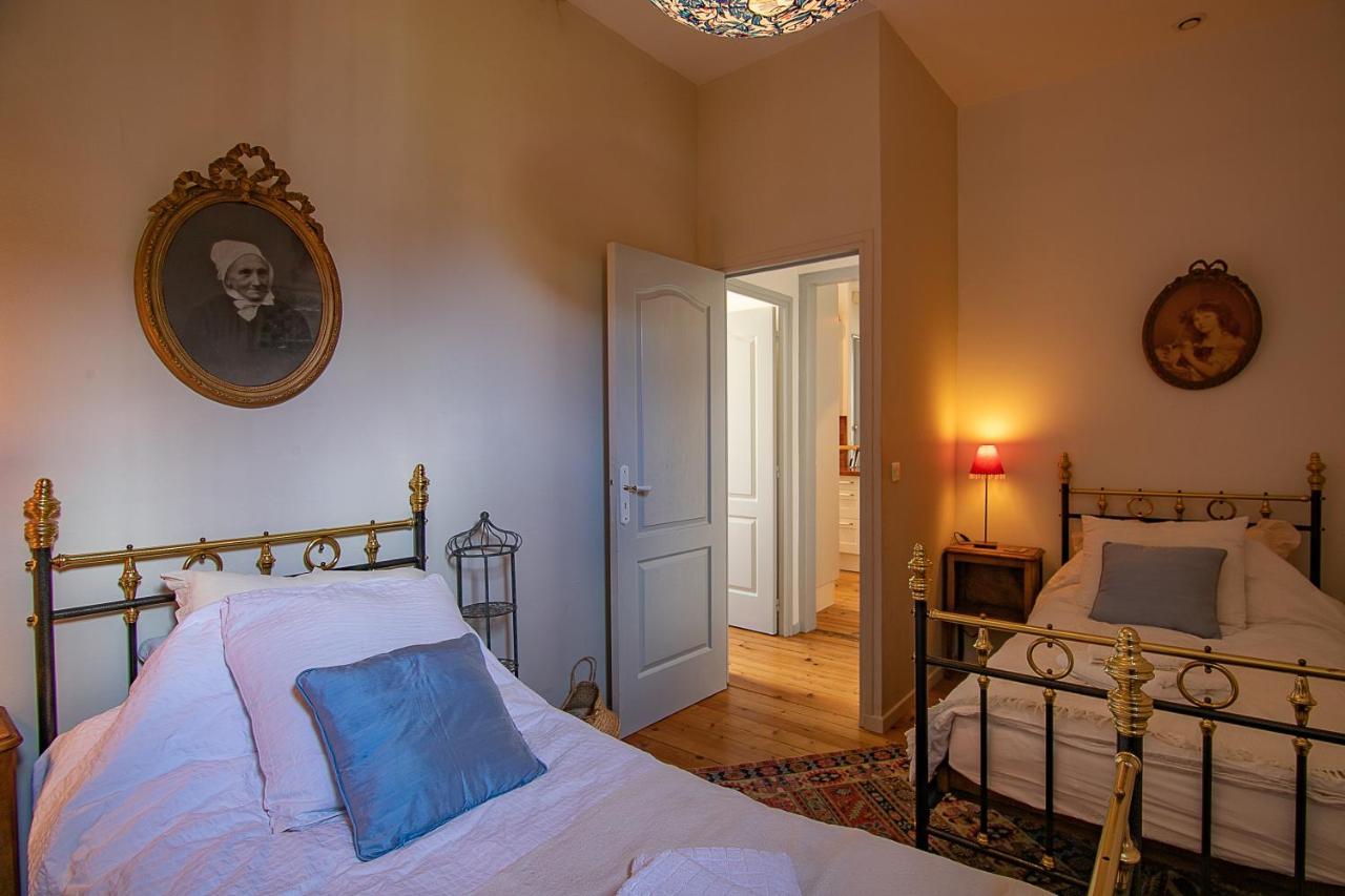 Appartement De La Tour De L'Horloge De Dinan Eksteriør bilde