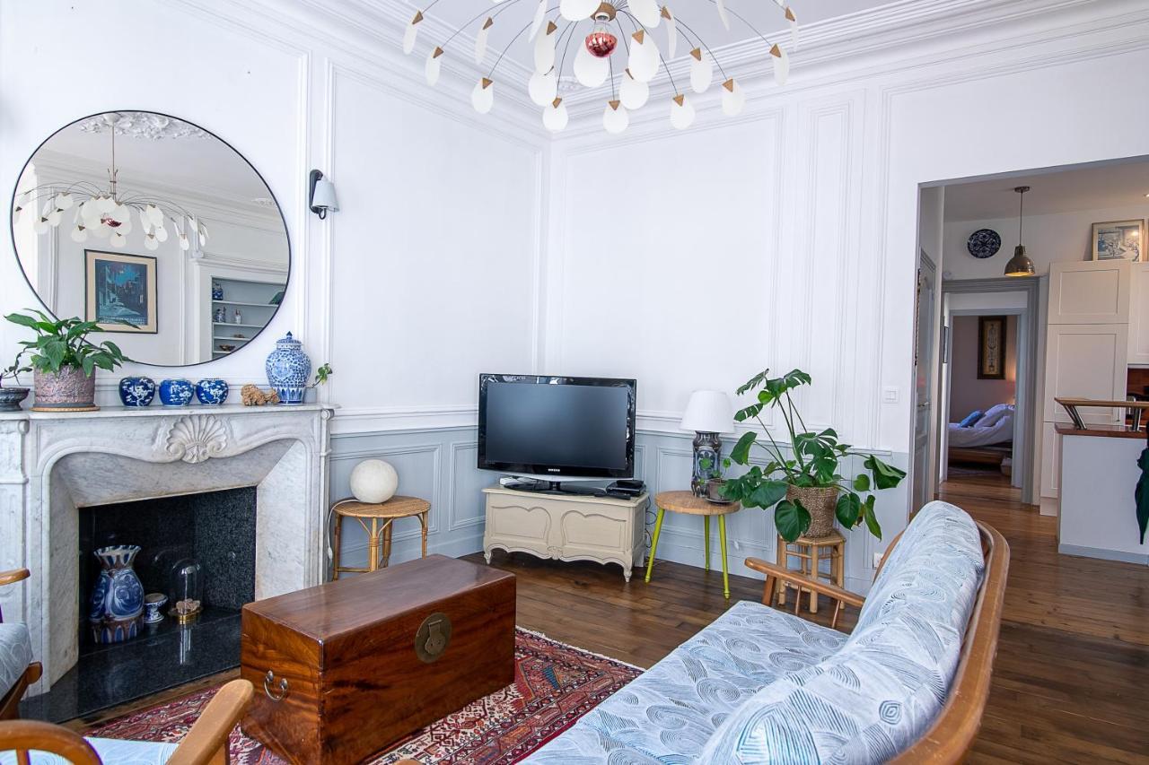 Appartement De La Tour De L'Horloge De Dinan Eksteriør bilde